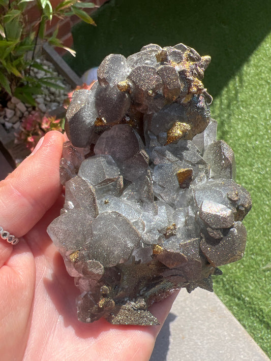 benz calcite with chalcopyrite